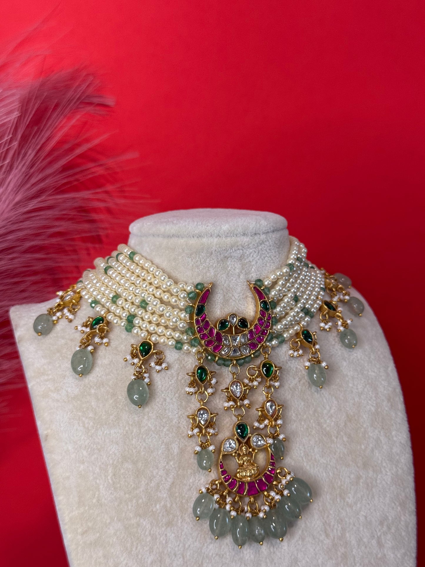 Pearl Crescent Choker