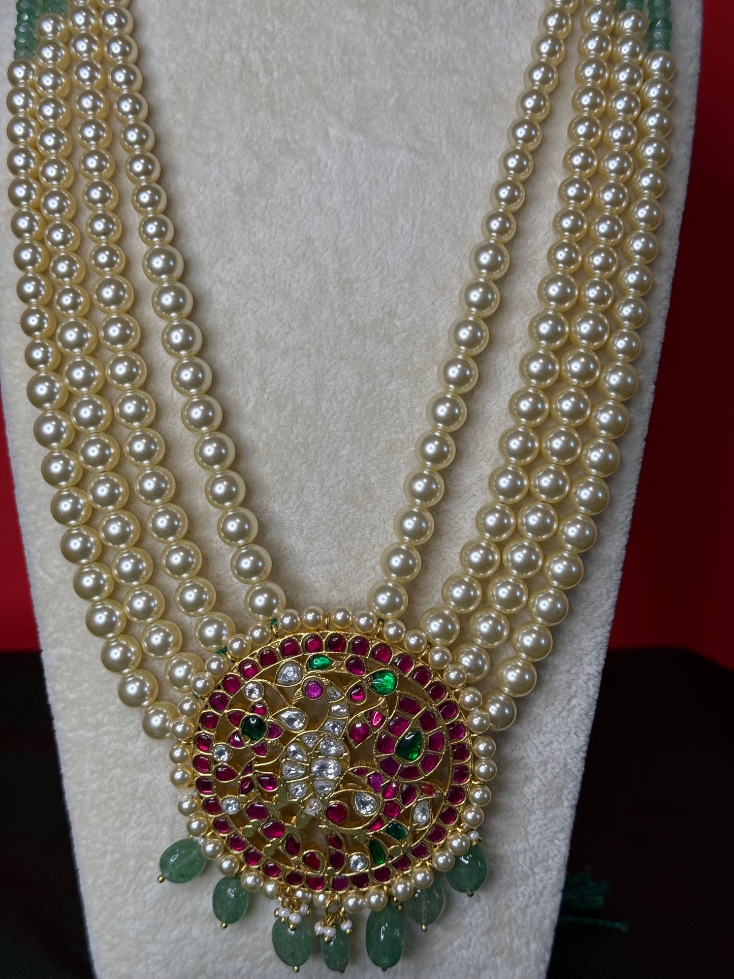 Majestic Peacock Design Jadu Kundan string