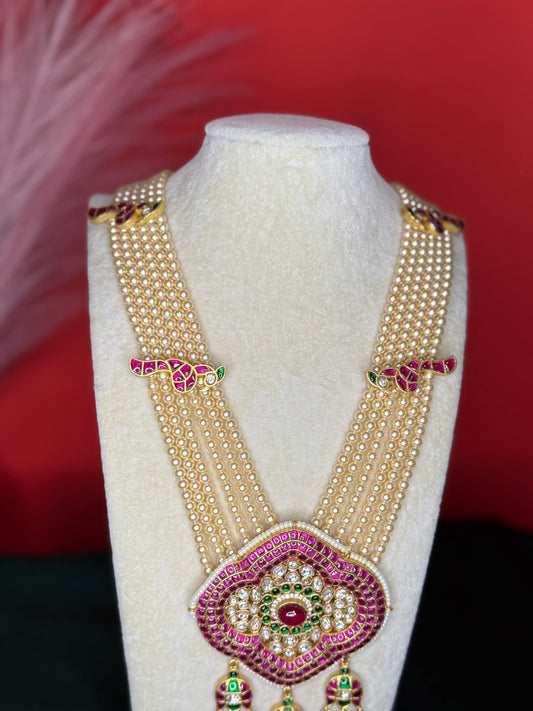 Grand Jadav Kundan Pearl Mala with Kandan side locket