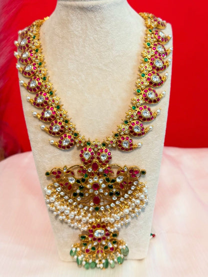 Jadavu Kundhan MID Length Mango Motif Haram Set With Pendnet And Pastel Beads with Earrings