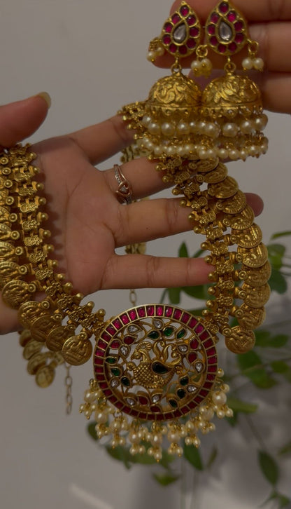 Kasulaperu Long Haram with Jadavu kundhan.